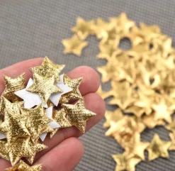 Akyol - Kerstversiering - Kerstster - Gouden Sterren - Goud- Versiering - Sterren - 50 Stuks - Feestdagen - Decoratie - Kerstversiering - Kerst Decoratie - Tafel Decoratie Kerst - Kerst Cheap