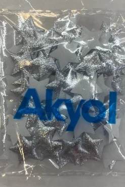 Akyol - Kerstversiering - Kerstster - Zilveren Sterren - Zilver- Versiering - Kerststukje Maken - Kerststuk - Sterren - 50 Stuks - Feestdagen - Decoratie - Kerstversiering - Kerst Decoratie - Tafel Decoratie Kerst - Kerst Flash Sale