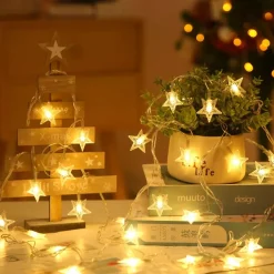 Bera L. Kerstlichtsnoeren^ Kerst - Kerstboom - Kerstverlichting - Kerstversiering - Rgb Led Sterretjes Met Afstandsbediening - 10 Meter 50 Lichtjes Sterretjes - Gordijn Lichtslingers Met 8 Modi - Indoor - Bruiloft - Licht Decoratie