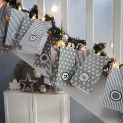 B.K.Licht Lichtgordijnen^ - Foto Lichtsnoer - Lichtslinger - Valentijn Cadeautje - Verlichting - Fotoclips - 40 Led's - L: 5M - Op Batterijen