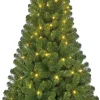 Black Box Kunstkerstbomen^ Trees Charlton Kunstkerstboom Met Led Verlichting - H155 Cm - Groen