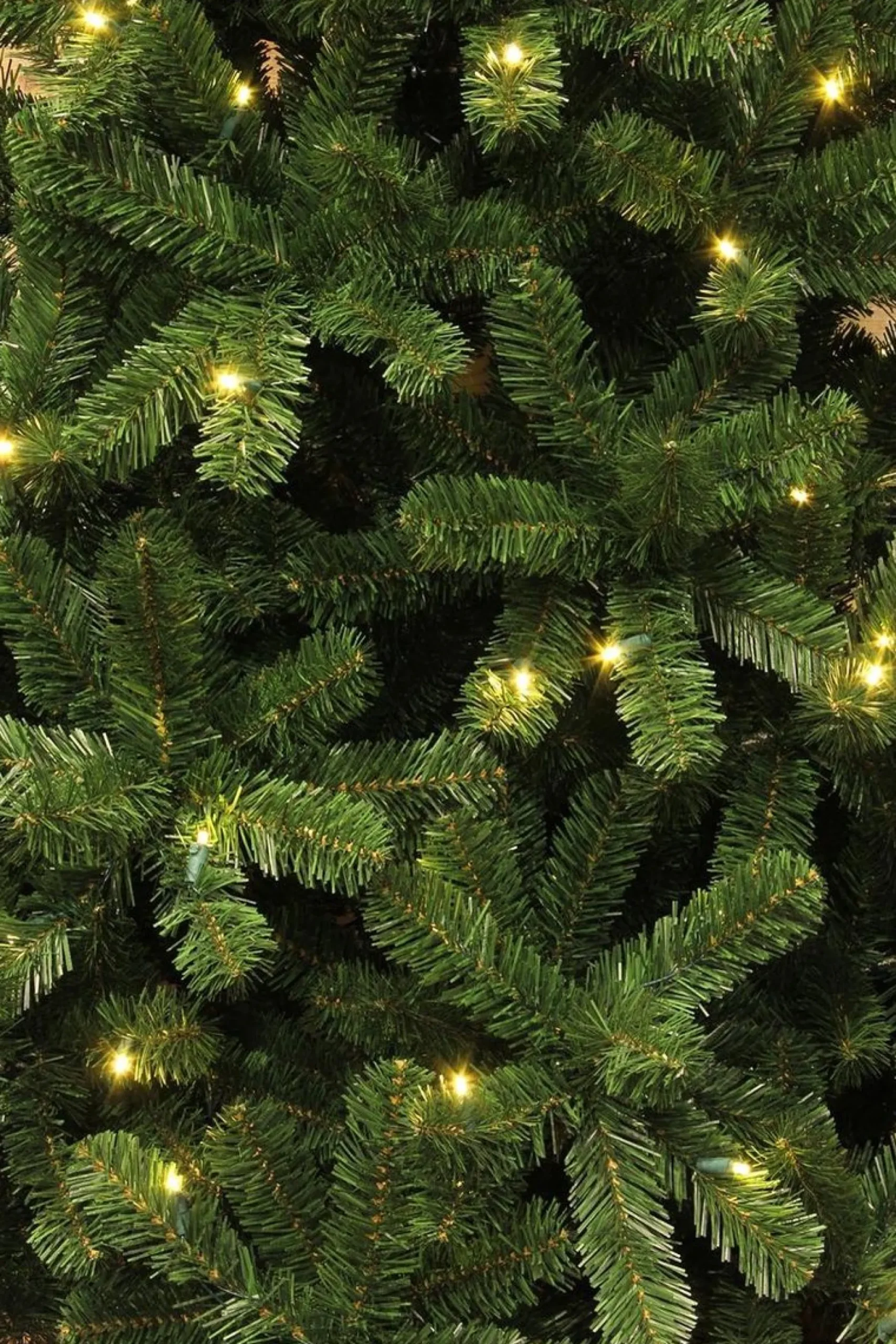 Black Box Kunstkerstbomen^ Trees Charlton Kunstkerstboom Met Led Verlichting - H155 Cm - Groen