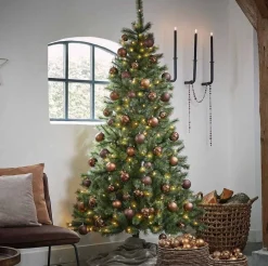 Black Box Kunstkerstbomen^ Trees Kingston Kunstkerstboom Met Led Verlichting - H155 X O86 Cm - Groen