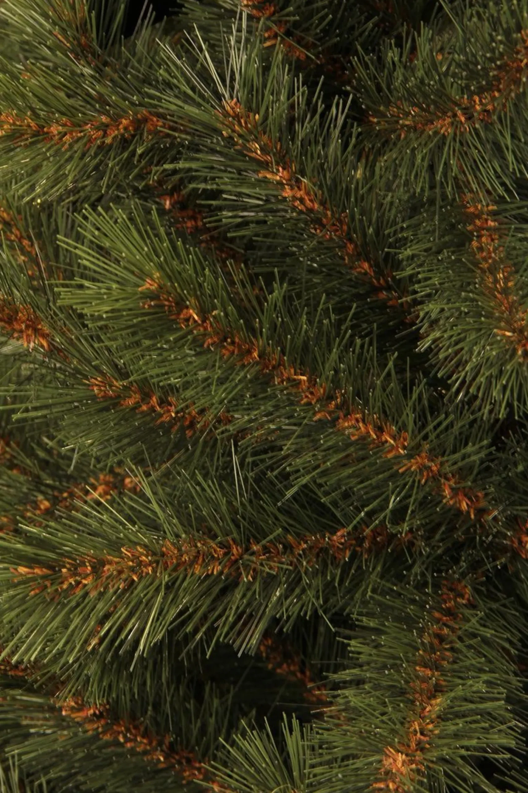 Black Box Kunstkerstbomen^ Trees Kingston Kunstkerstboom - H215 X O117 Cm - Groen