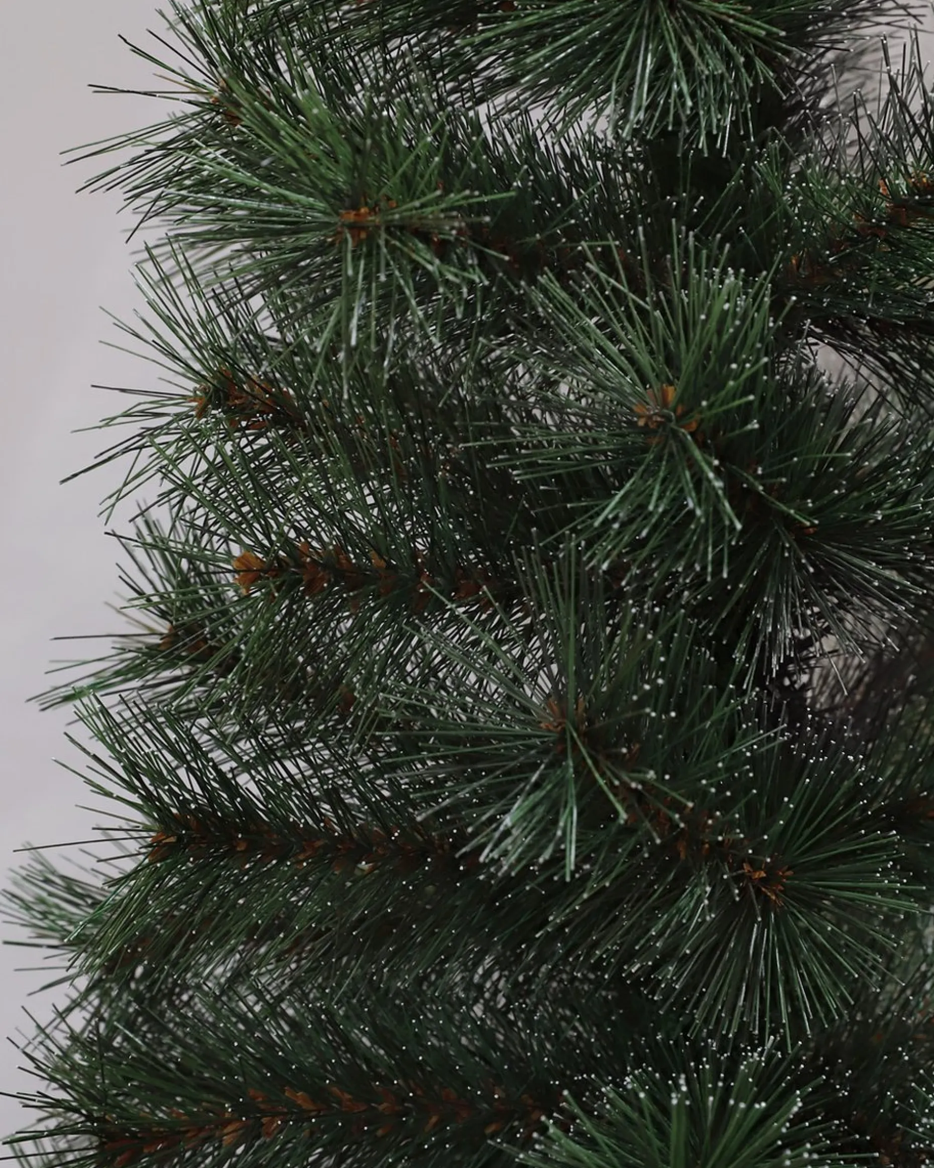 Black Box Kunstkerstbomen^ Trees Sotka Kunstkerstboom - H185 X O66 Cm - Groen