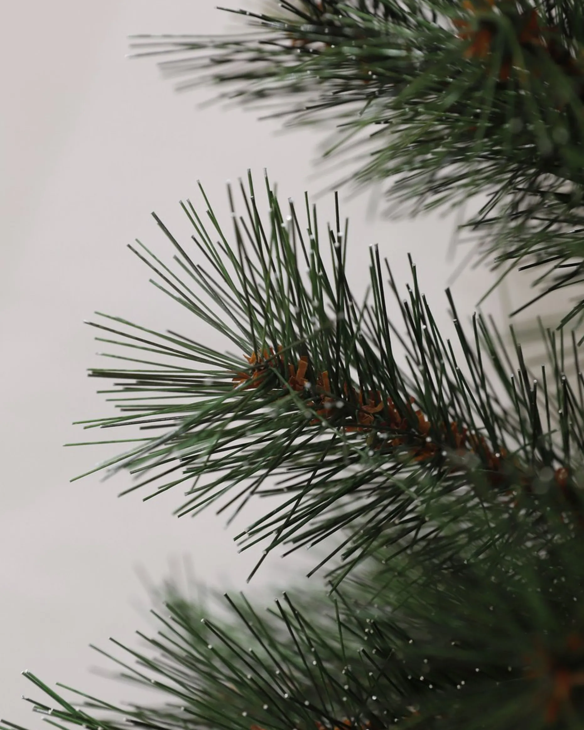 Black Box Kunstkerstbomen^ Trees Sotka Kunstkerstboom - H185 X O66 Cm - Groen