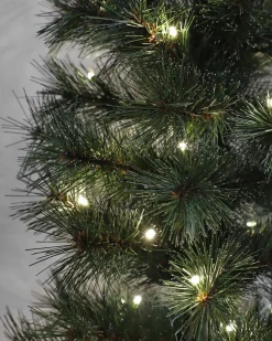 Black Box Kunstkerstbomen^ Trees Sotka Kunstkerstboom Met Led Verlichting - H215 X O71 Cm - Groen