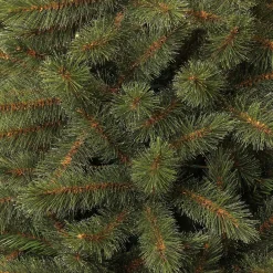 Black Box Kunstkerstbomen^ Trees Toronto Kunstkerstboom Deluxe - H215 Cm - Groen