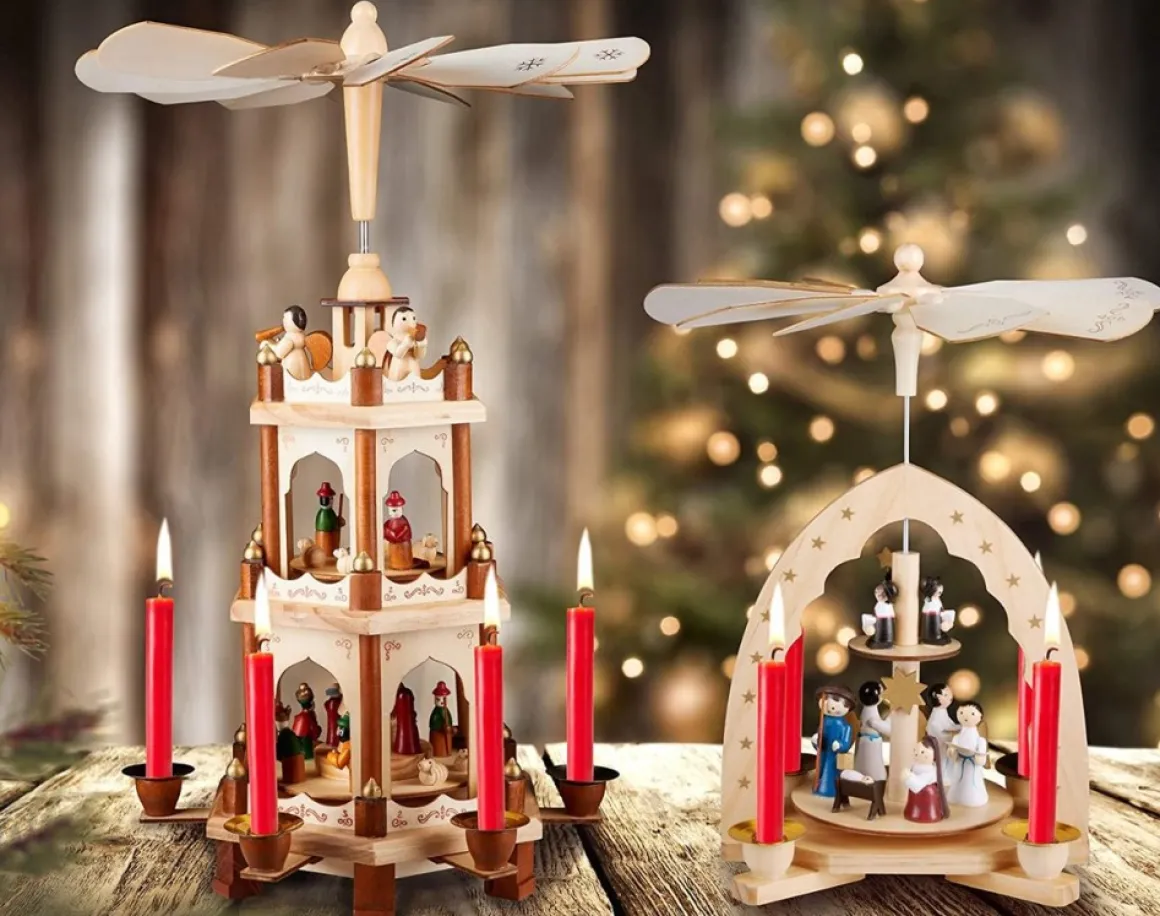 Brubaker Kerstpiramide Houten Piramide - Natuur - 3 Niveaus - 45 Cm Hoogte - Handbeschilderde Figuren Clearance