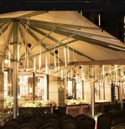 Merkloos Lichtgordijnen^Cb-Goods Meteor Ijspegels Lichtgordijn - Kerstverlichting - Tiktok - Kerst Licht Gordijn - Kerstmis - Kerstboom Verlichting