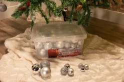 Christmas gifts 70 Kerstballen In Opbergbox - Kunststof Kerstballen - O4/5/6 Cm - Mat/ Glanzend/ Glitter Fashion