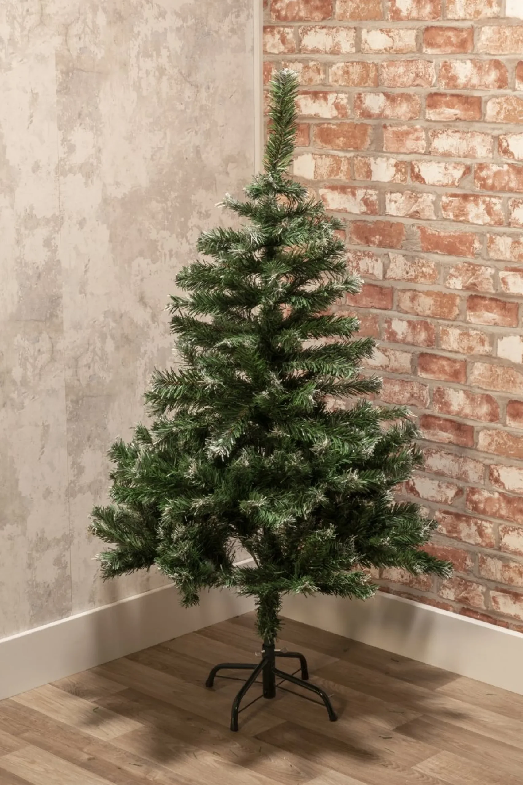 Christmas gifts Kunstkerstbomen^ Zilverspar Kunstkerstboom - 120 Cm - 280 Toppen Met Sneeuw