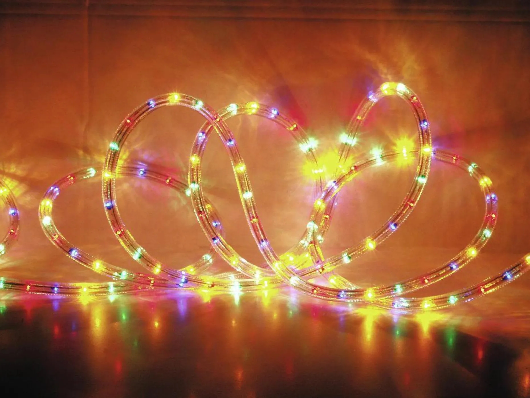 EUROLITE Lichtslangen^ Lichtsnoer - 5 Meter – Lichtslang Buiten - Rl1-230V - Multikleuren