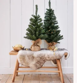 Everlands Kunstkerstbomen^ Kerstboom/Kunstboom - In Jute Zak - 60 Cm