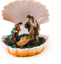 Merkloos Exclusieve Kerstgroep / Kribbe In Openstaande Schelp 10,5 X 10 X 10,5 Cm Paben Hot