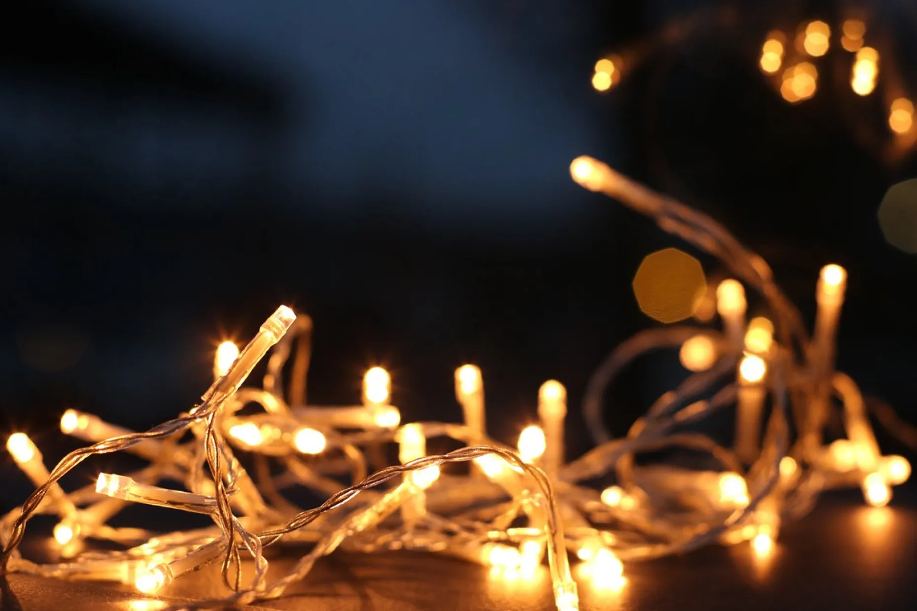 Grundig Kerstboomverlichting^ Kerstverlichting - 20 Led Lampjes - 302 Cm- 3.2 Meter - Warm Wit - 220V