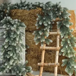 Trend24 Guirlande - Kerst Guirlande - Kerstguirlande - Kerstslinger - Deurkrans - Dennenslinger - Kerstslinger - Dennentak - 180 Cm (360 Cm Samen) - Groen - Wit - 2 Stuks New