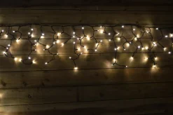 Dailyiled Lichtgordijnen^Ijspegelverlichting - Warm Wit Lichtgordijn - 300 Led - 6 Meter - Binnen En Buiten - Koppelbaar