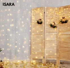Isara Lichtgordijnen^ 3X3 Meter Kerst Lichtgordijn - 300 Led's Met Afstandsbediening - Gele Sfeerverlichting - Usb-Aangedreven - Voor Binnen - Complete Handleiding - Perfect Voor Kerstdecoratie - Led Lichtsnoer