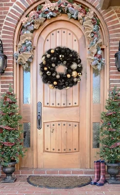 * Kerstkrans - Christmas Decoration Outlet