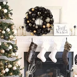 * Kerstkrans - Christmas Decoration Outlet