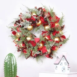 VentilatorBest Kerstkrans 45Cm - Verguldekleur Kerstballen Met Oudrood En Bruinelint - Kerstdecoratie - Kerstmis - Kunststof Outlet