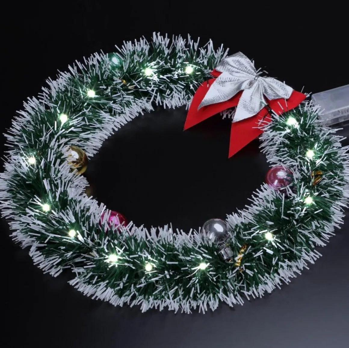 * Kerstkrans O32 Met Led Verlichting, Zilver Kleurige Strik Best Sale