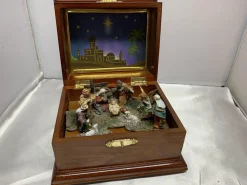 Eigenmerk Home made Kerststal Als Muziek Doos Cheap