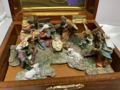 Eigenmerk Home made Kerststal Als Muziek Doos Cheap