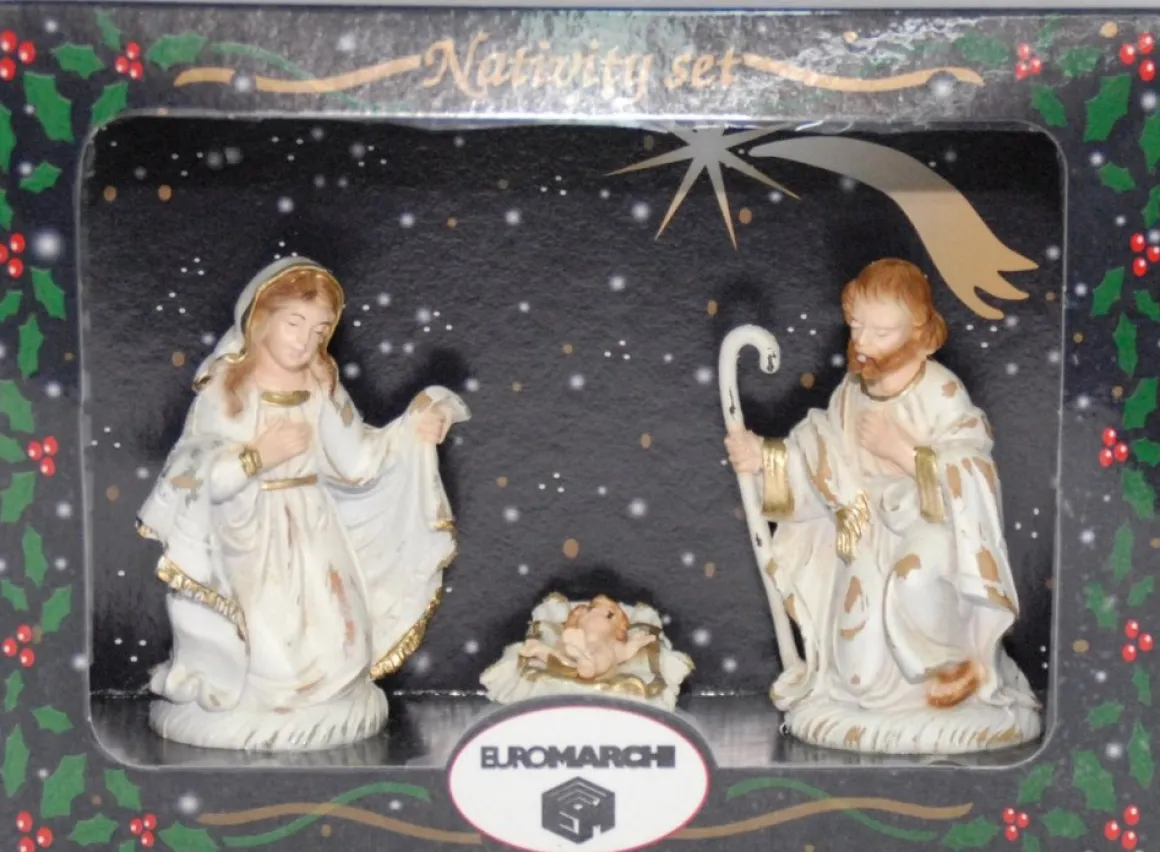 Merkloos Kerststal Beelden / Figuren 3 Stuks In Doos 21 X 16 X 6,5 Cm - Religieuze Kerstbeelden / Kerststallen Figuren Discount
