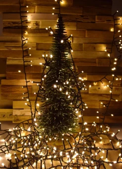 discountershop Kerstlichtsnoeren^Kerstverlichting Buiten - 10 Meter 500 Led - Extra Warm Wit - Lichtsnoer Nano Koperdraad - Ip44 Stekker Met Timerfunctie - Kerstboomverlichting - Geschikt Voor Binnen En Buiten - Kerstverlichting Led