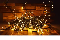 discountershop Kerstlichtsnoeren^Kerstverlichting Buiten - 10 Meter 500 Led - Extra Warm Wit - Lichtsnoer Nano Koperdraad - Ip44 Stekker Met Timerfunctie - Kerstboomverlichting - Geschikt Voor Binnen En Buiten - Kerstverlichting Led