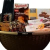 koffiezz Kerstpakketten^ Altijd Goed Cadeau Mand Met Koffie En Lekkernijen. Voor Een Bijzonder Koffiemoment