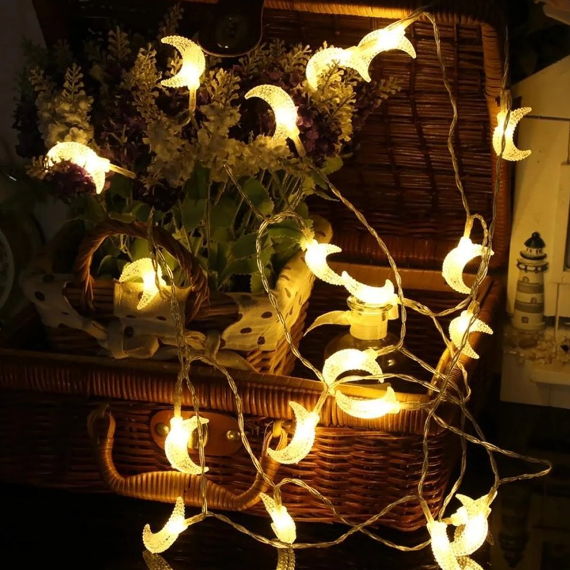 Brill-ligfut Kerstlichtsnoeren^Led Lampjes Slinger - Maantjes - 6 Meter - 40 Lichtjes - Werkt Op Batterijen - Knipperfunctie - Slaapkamer - Kerstverlichting