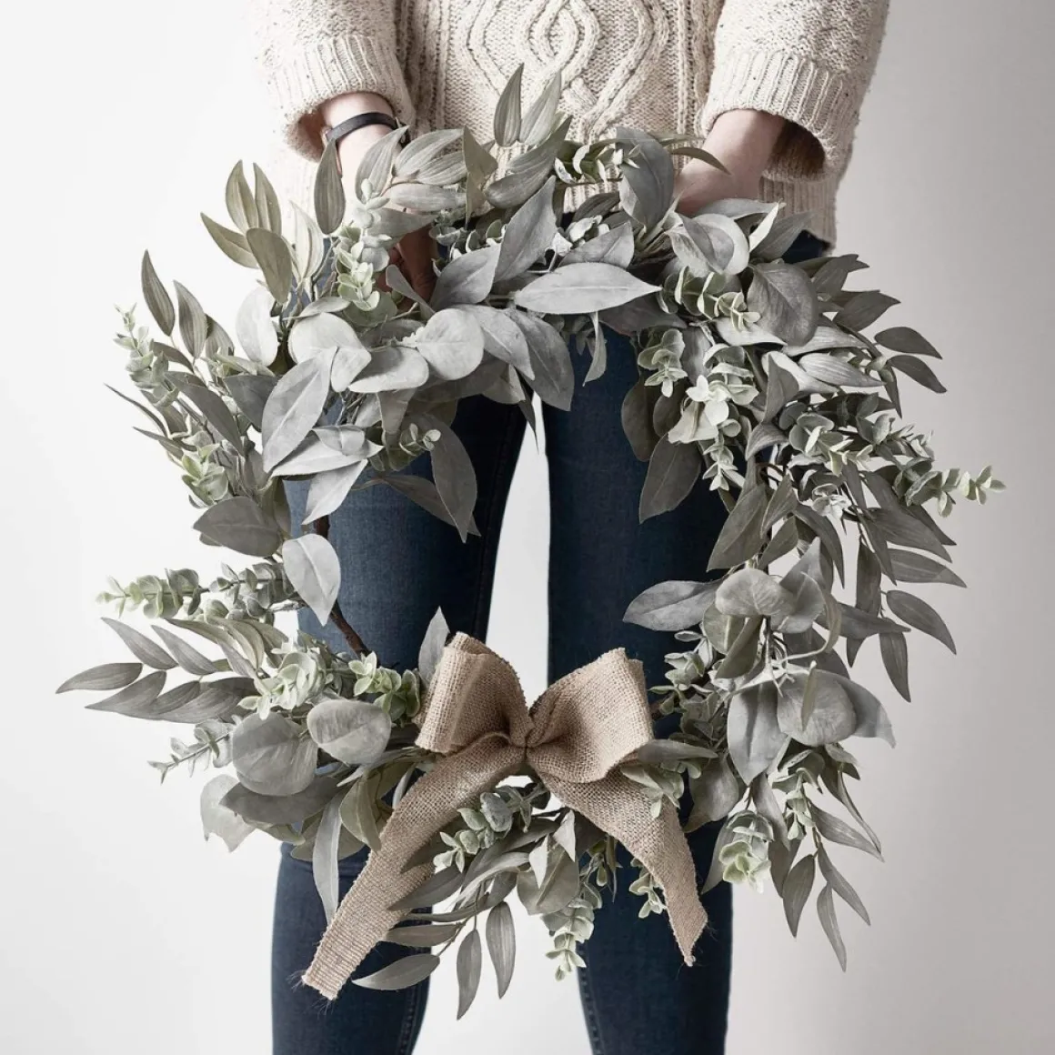 * Lights4Fun Kerstset 1,5 M Eucalyptus - Laurierkerstslinger & 50 Cm Kerstkrans Store