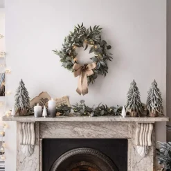 * Lights4Fun Kerstset 1,5 M Eucalyptus - Laurierkerstslinger & 50 Cm Kerstkrans Store
