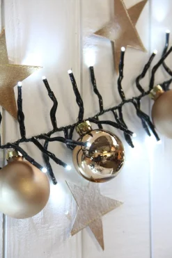 Luca lighting Kerstlichtsnoeren^ Cluster Kerstverlichting Met 576 Led Lampjes - L Klassiek Wit 420 Cm