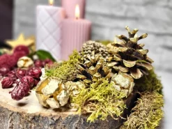 * Natuurlijke Decoratie Kerstmis Gouden Decoratie Adventskrans / Kerstkrans Adventsstuk Potpourri Flash Sale