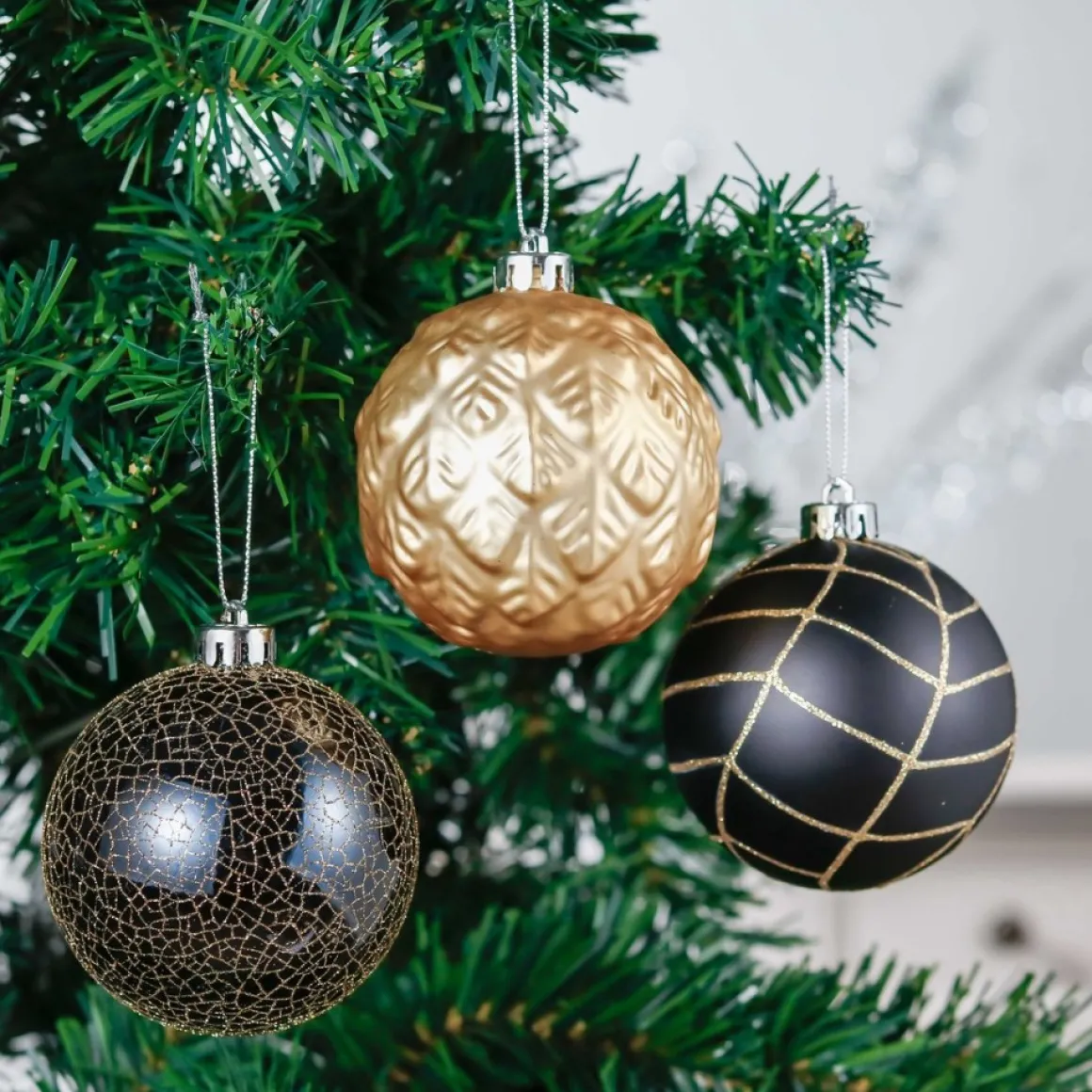 JMP Prachtige Kerst® - Kerstballen - 16 Delige Set - Kerstversiering - Kerstboomdecoratie - Kerstornamenten Goud, Zwart, Luipaard New