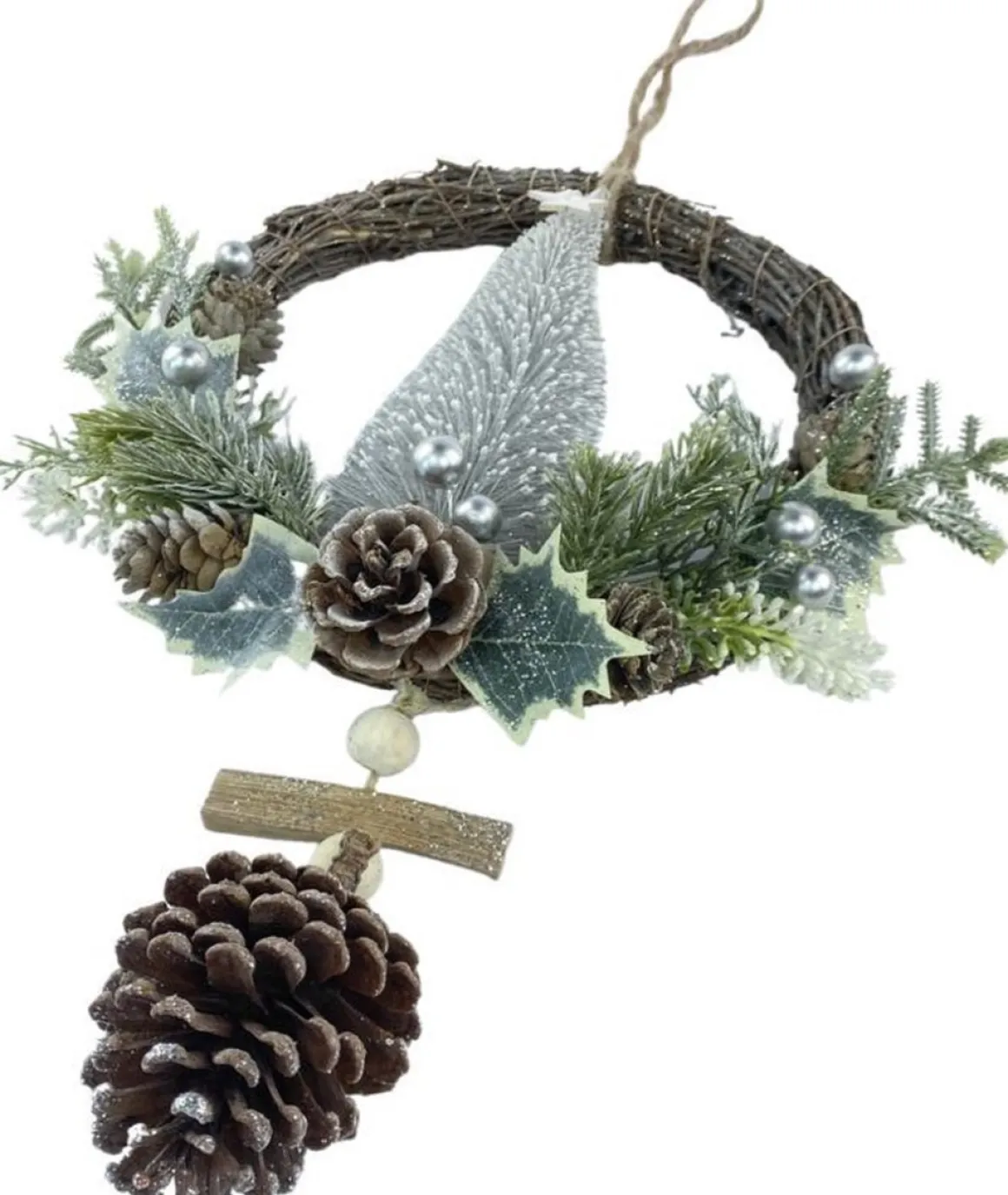WDMT Rotan Kerstkrans - White Berry | O 39 Cm | Decoratieve Kerstkans Gemaakt Uit Rotan En Dennenappels Met Kerstboom | Wit Sale