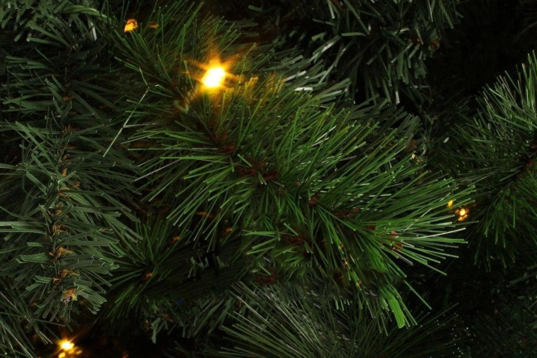 Royal Christmas Kunstkerstbomen^ Kunstkerstboom Montana Slim 225 Cm | Slank Model Met Led-Verlichting