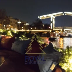 Royal Christmas - 1X Kerstguirlande Pvc 540 Cm - 200 Led Lampjes - Extra Vol 600 Takken - Lengte 540 Cm - Max. 3X Koppelbaar - 600 Takken Cheap
