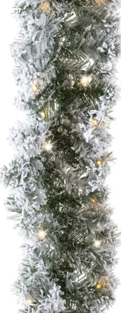 Merkloos Set Van 2X Stuks Groene Dennenslingers Frosted Met Verlichting 270 Cm - Kerstslingers / Dennen Slingers Met Licht/Lampjes New