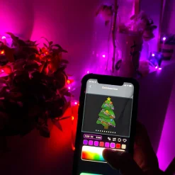 Solistech Kerstlichtsnoeren^Slimme Led Lichtsnoer 10 Meter - Rgb - Individuele Lichtpuntjes Instellen - 100 Leds - App Bediening - Ip65 Waterbestendig - Veel Slimme Opties - Usb Plugin - Kerstverlichting - Energiezuining & Duurzaam