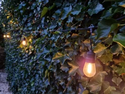 Merkloos Lichtslangen^Smart Terrasverlichting 15 Meter - Slimme Terrasverlichting Slinger 15 Meter - Onbreekbare Lampen - App Mobiel Bestuurbaar - Voice Control - Automatisering