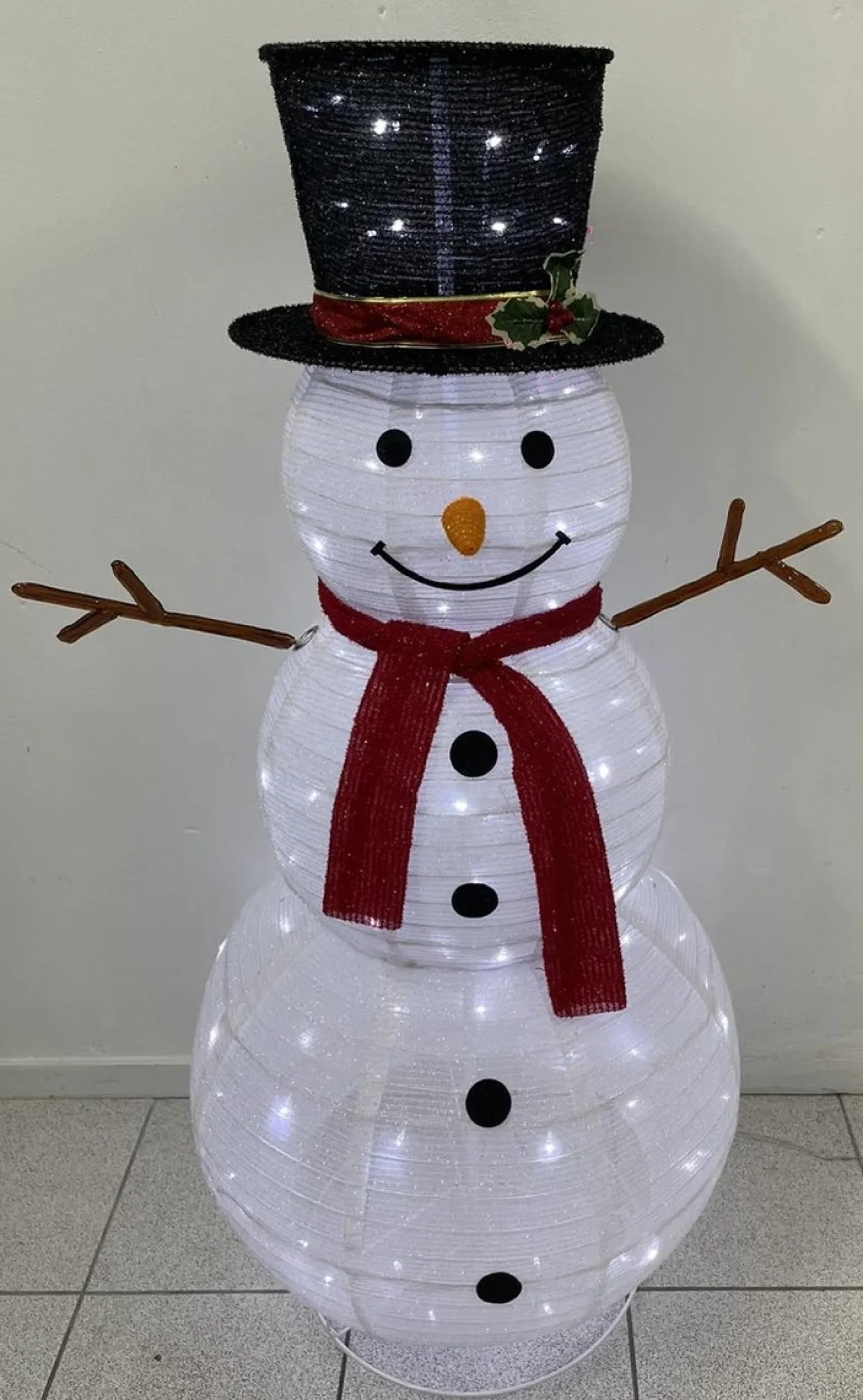Magic Christmas Toys Verlichte Kerstfiguren^Sneeuwpop Kerst Sneeuwman Met Witte (Happy Christmas) Luxe Xxl (1.20M)