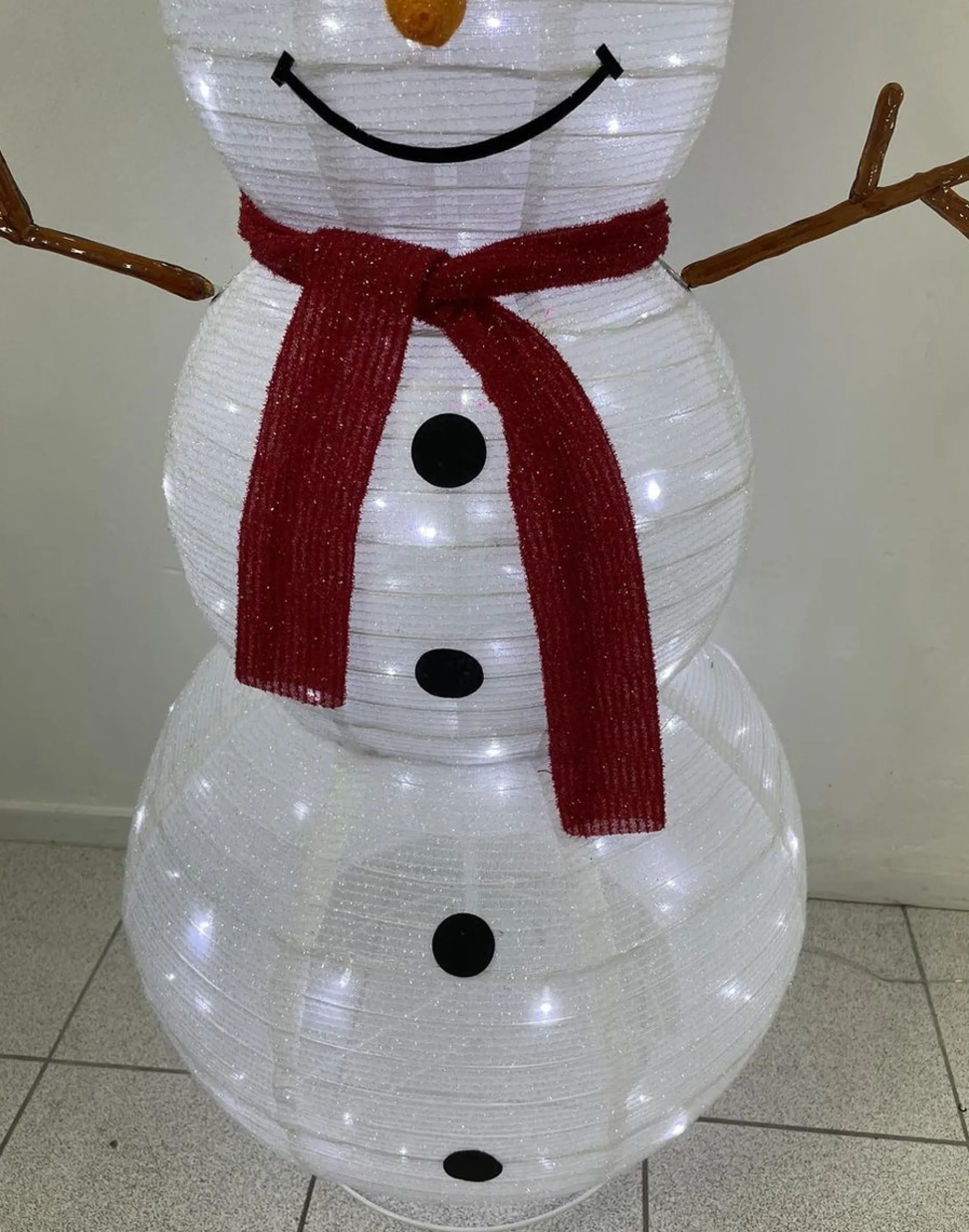 Magic Christmas Toys Verlichte Kerstfiguren^Sneeuwpop Kerst Sneeuwman Met Witte (Happy Christmas) Luxe Xxl (1.20M)