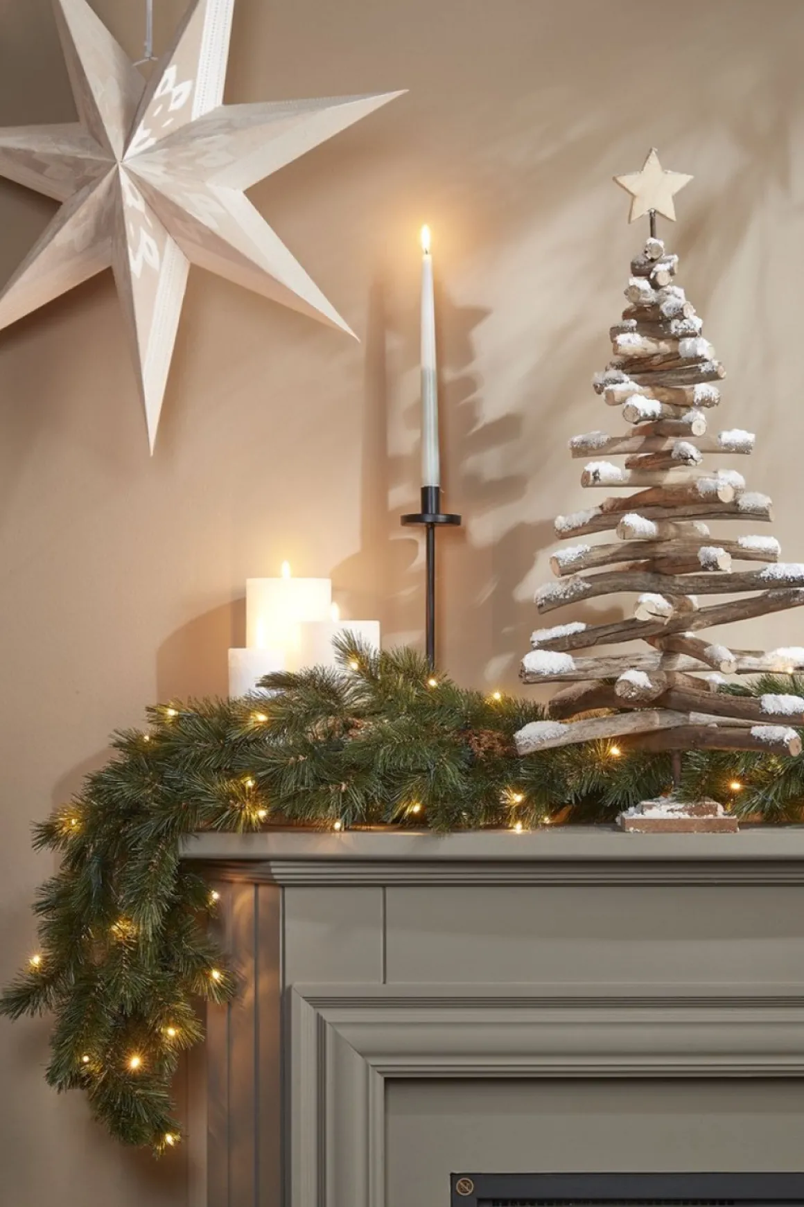 Triumph Tree Forest Frosted Guirlande Met Led Verlichting - L180 Cm - Groen Clearance
