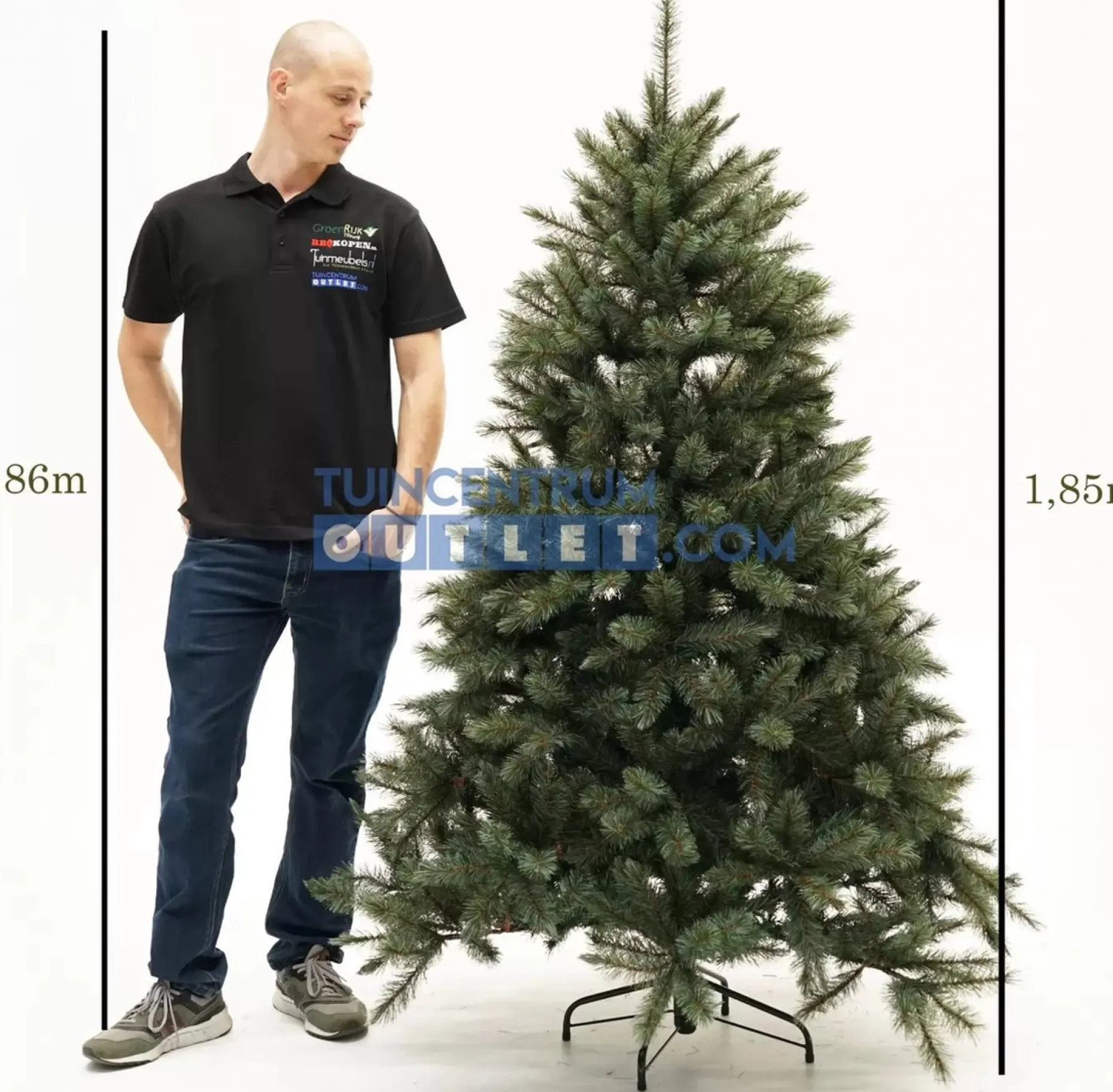 Triumph Tree Kunstkerstbomen^ - Kerstboom Forest Frosted H185D130 Newgrowth Blue Tips 942