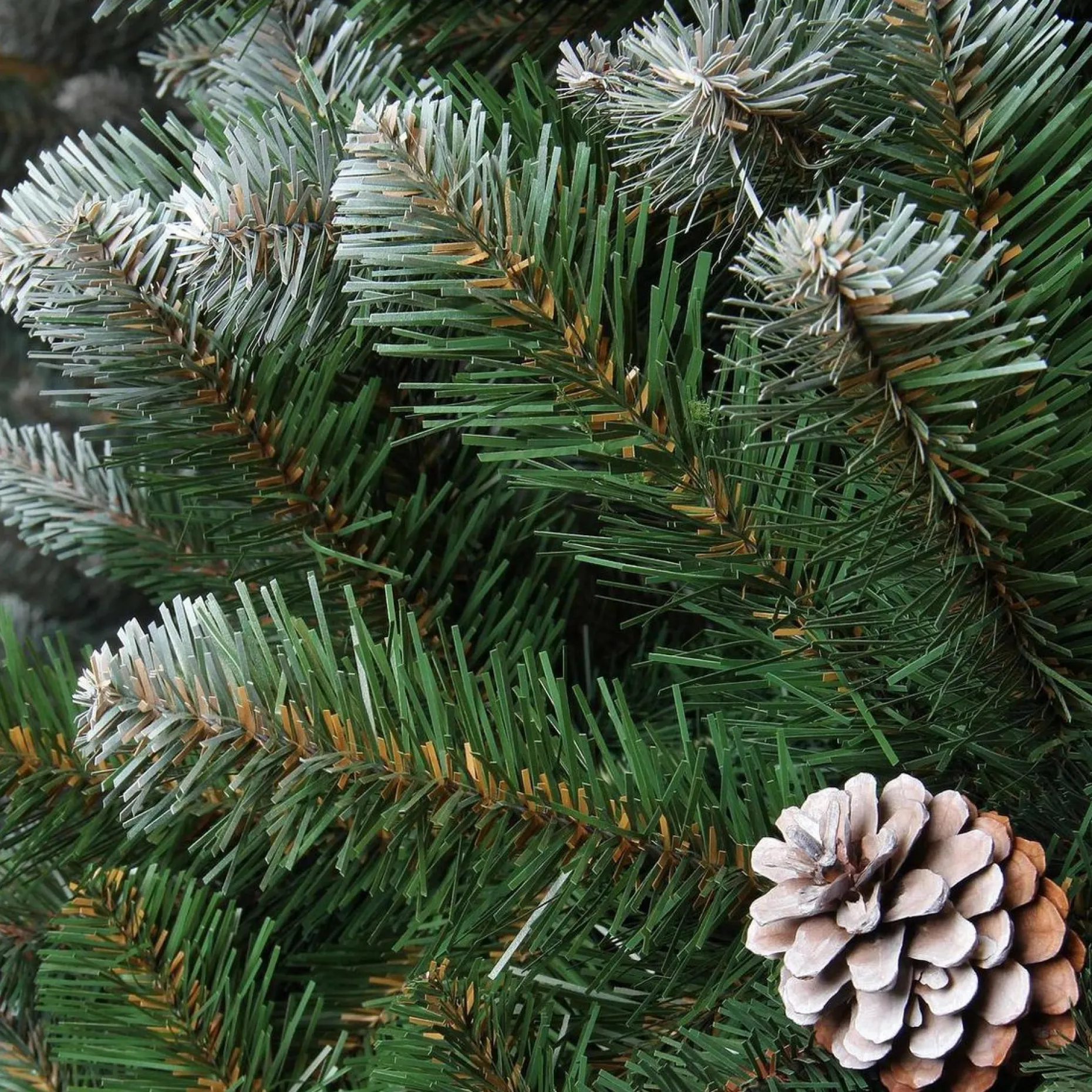 Triumph Tree Kunstkerstbomen^ Kunstkerstboom Empress Spruce Met Dennenappels Maat In Cm: 120 X 76 Besneeuwd - Besneeuwd